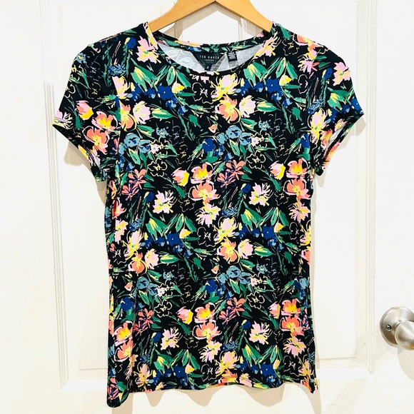 Ted Baker Tops - Ted Baker London Mirelah Floral Botanical Short Sleeve Designer Top Size 2 US6